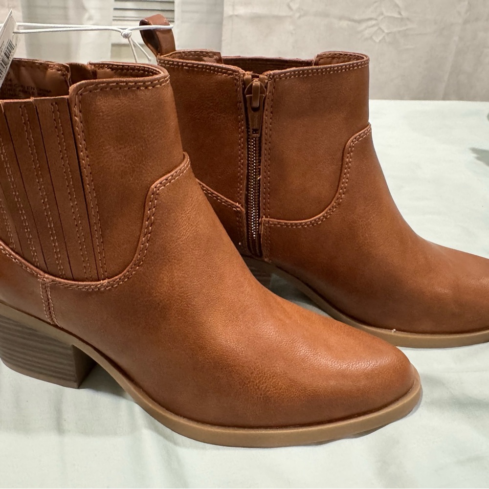 Old Navy Brown Ankle Boots